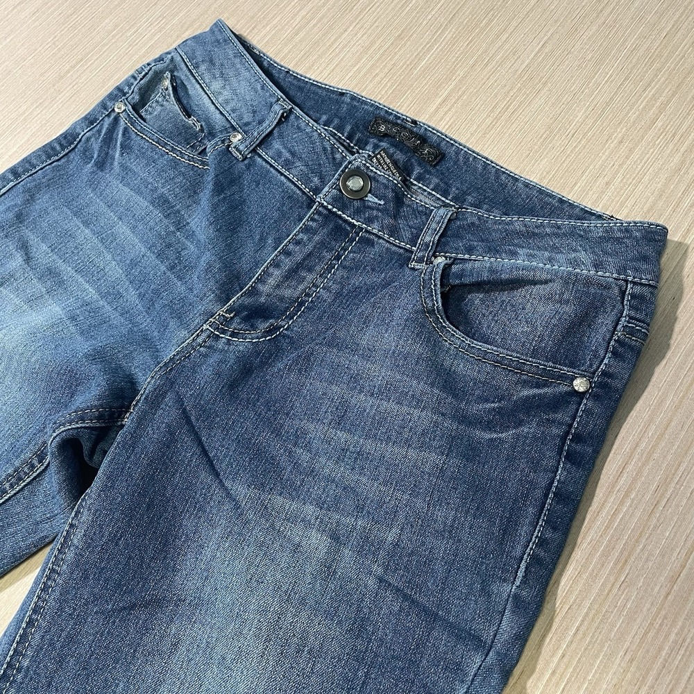 Baccini Women's Boot Cut Med Wash Embellished Mid Rise Y2K Jeans Size 8 (32x32)